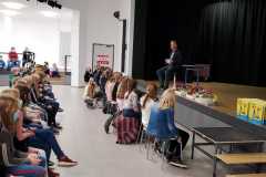 39d9d933-69ca-4ba3-8dea-b0b1a59cfece